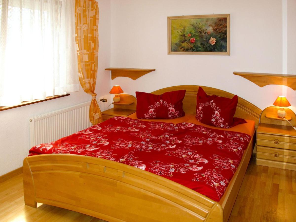 Holiday Home Alexorella Godern Esterno foto